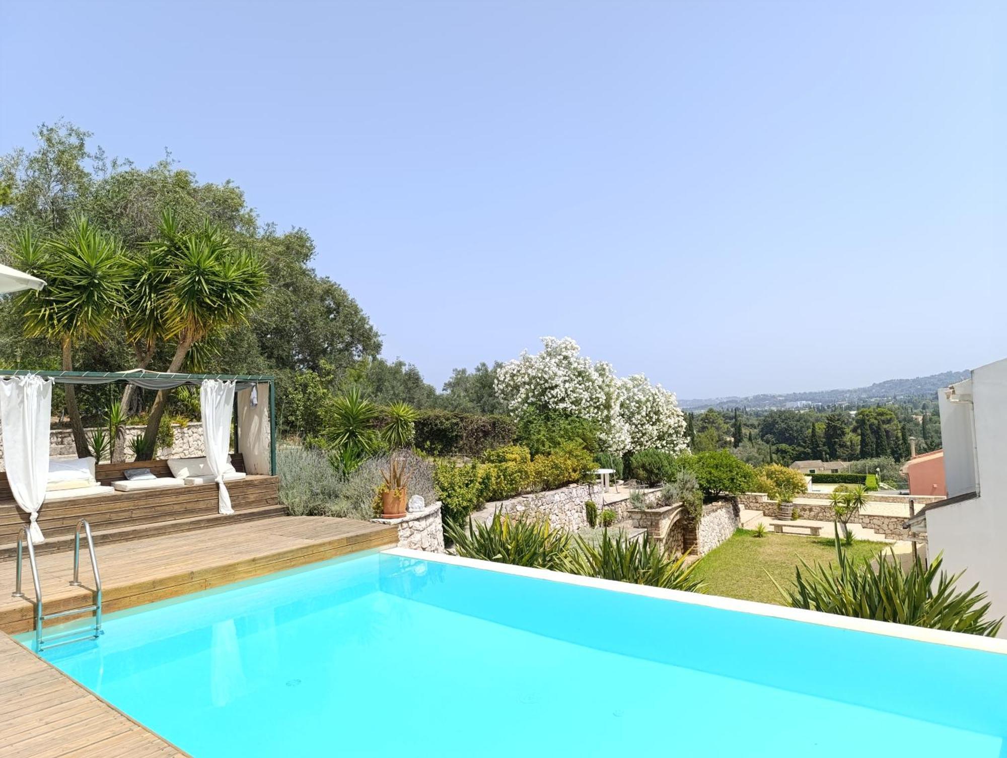 Villa Place In The Sun Villa, *